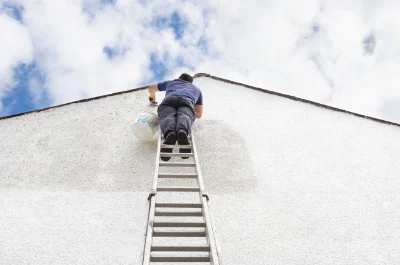 Peinture extérieure à Veix — façades et ravalement